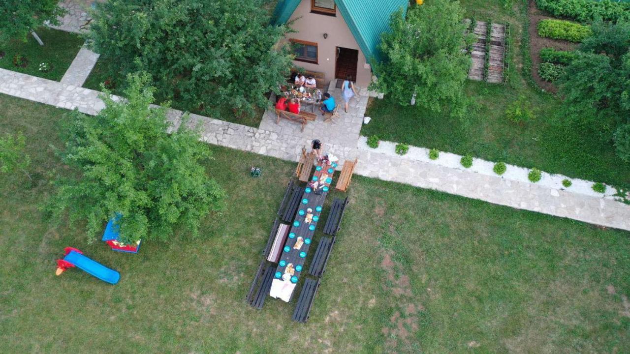 Bungalow Holiday Plužine Exteriér fotografie